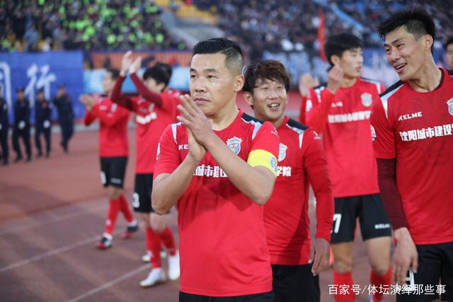 塔图姆三双阿德巴约24分 凯尔特人大胜热火1-0
